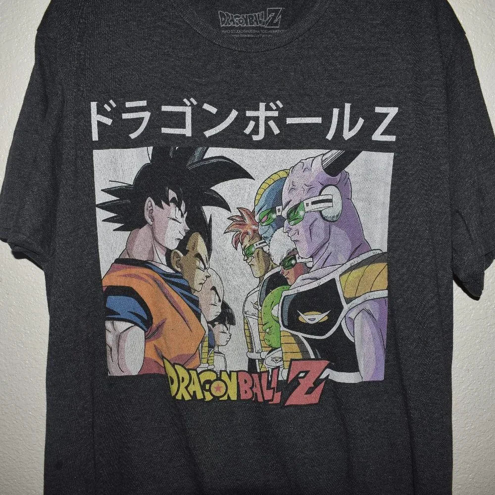 Dragon ball Z Graphic T-shirt Size Large - Picture 2 of 5